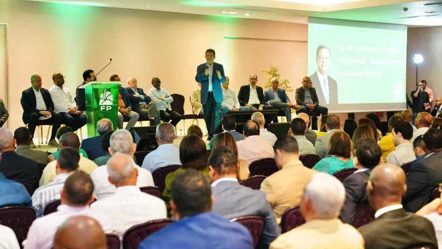 leonel fernandez inicia plan nacional de la fuerza del pueblo a2754719 focus 0 0 896 504